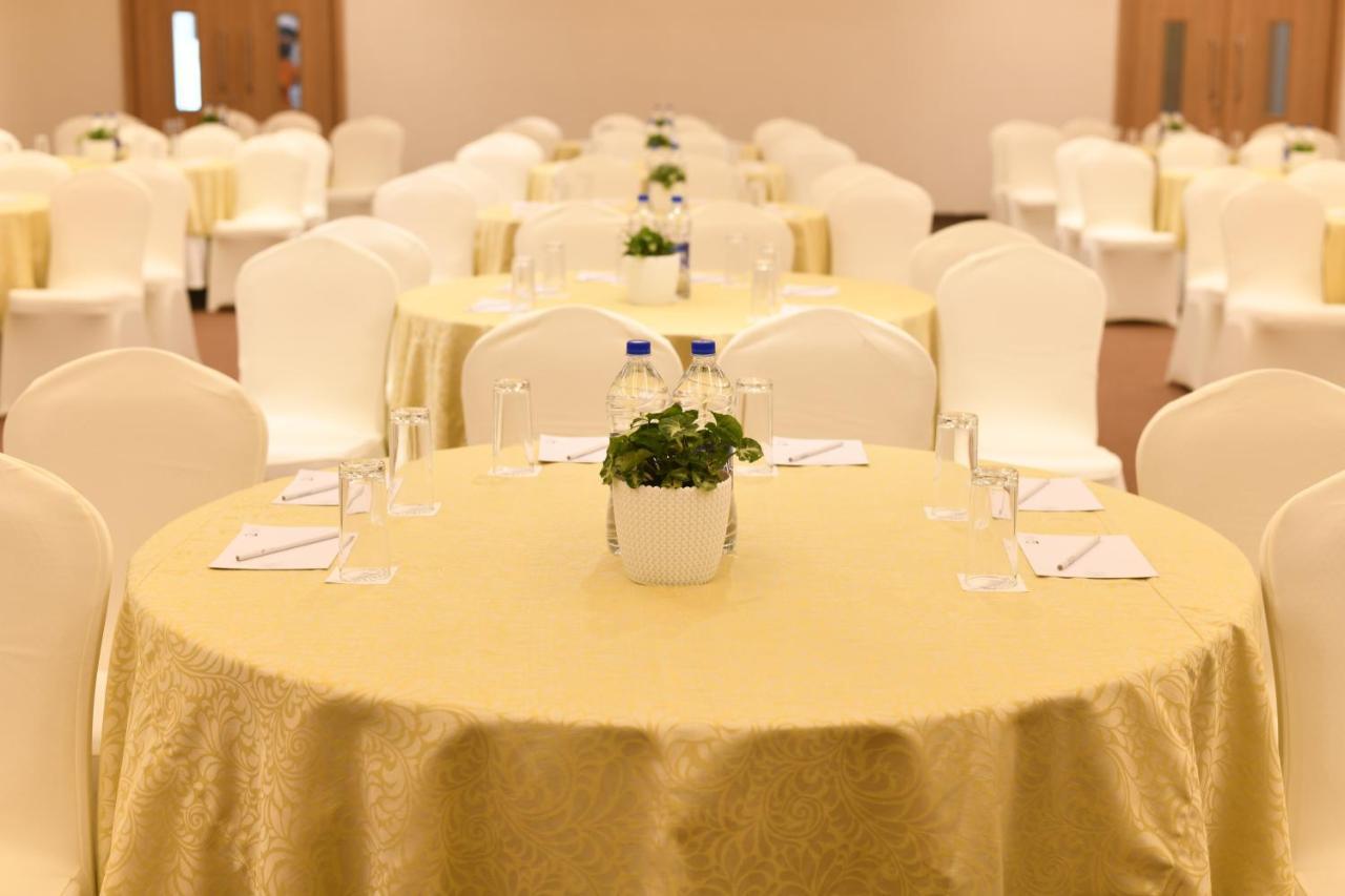Отель Harsha The Fern Shivamogga Экстерьер фото